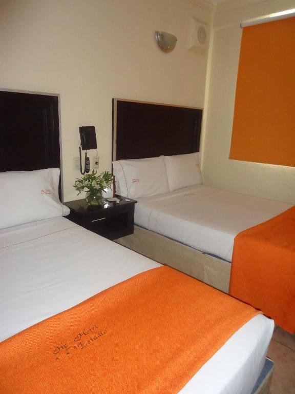 Hotel Estadio Guadalajara Oda fotoğraf
