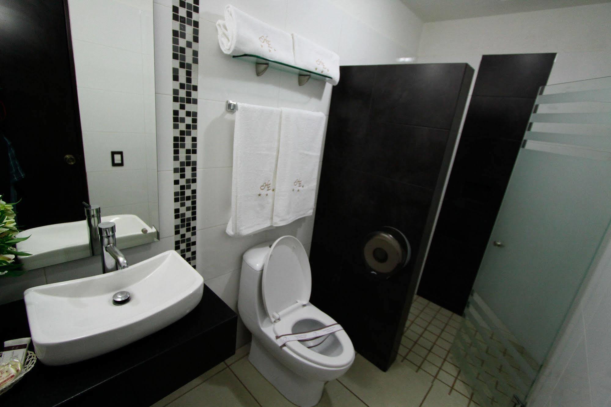 Hotel Estadio Guadalajara Dış mekan fotoğraf